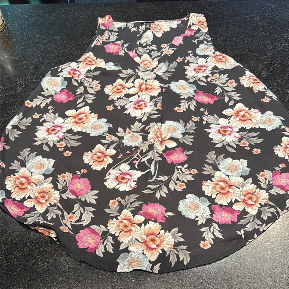 EUC Torrid sheer floral tunic tank, size 0 (XL/size 16)